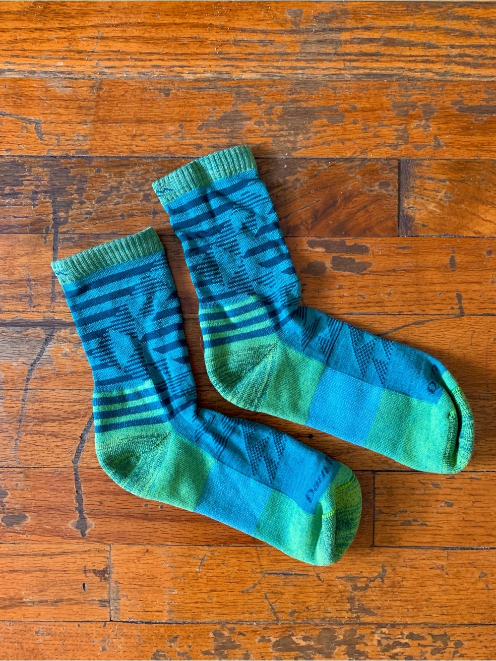 Darn Tough Midweight Hiking Socks